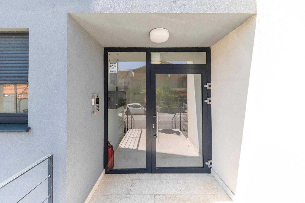 Lusea Apartment Zadar Exterior photo